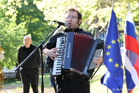 Dan upora proti okupatorju (10)